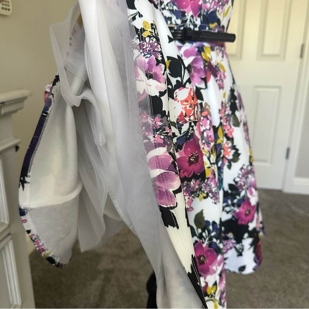 NWT Bebe floral print fit and flare sleeveless dress small - Picture 5 of 8